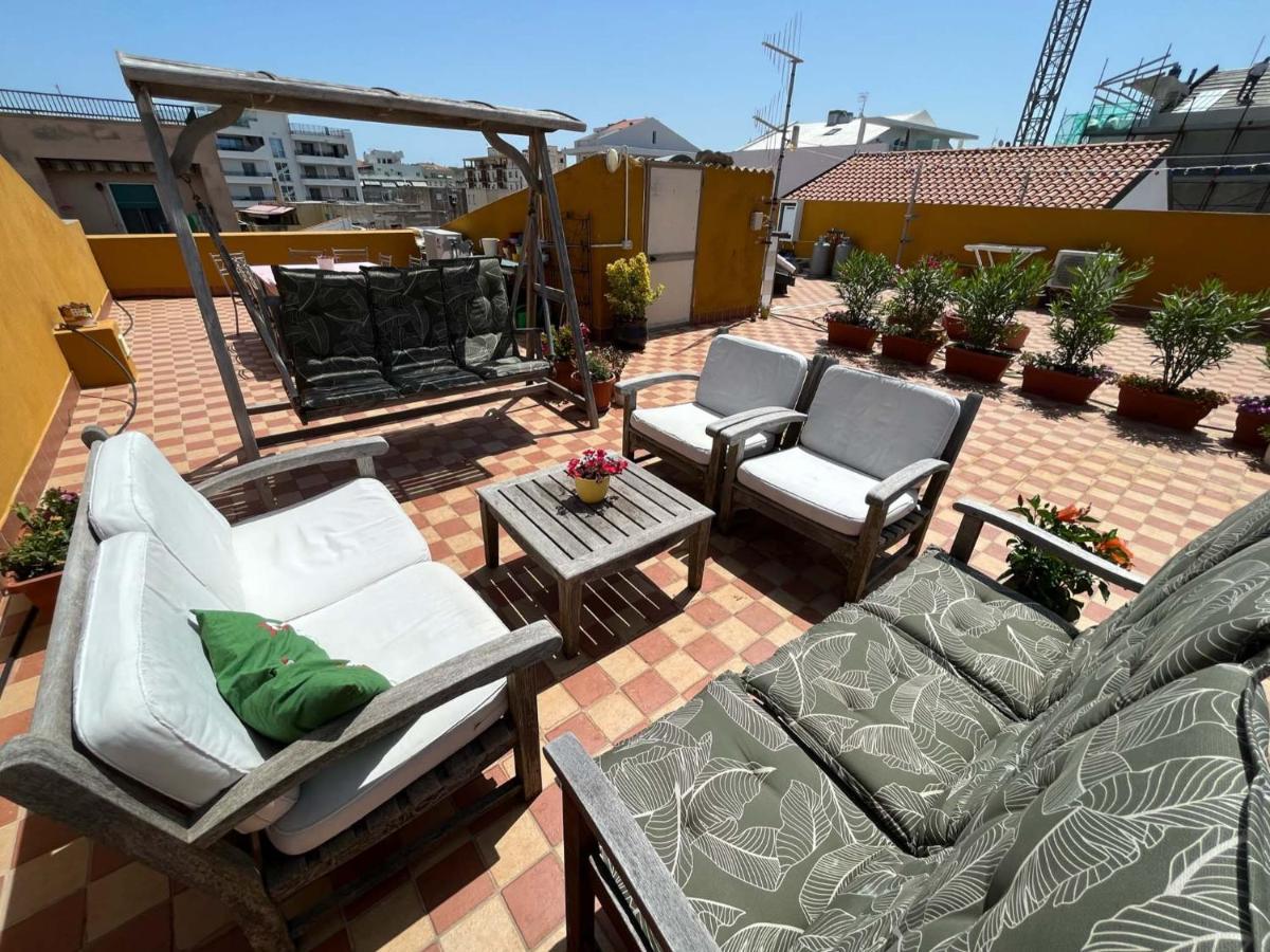 Casa Yvona Apartment อาลเกโร ภายนอก รูปภาพ